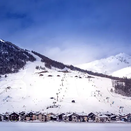 Rosso Al Bait Da Giulio * Livigno